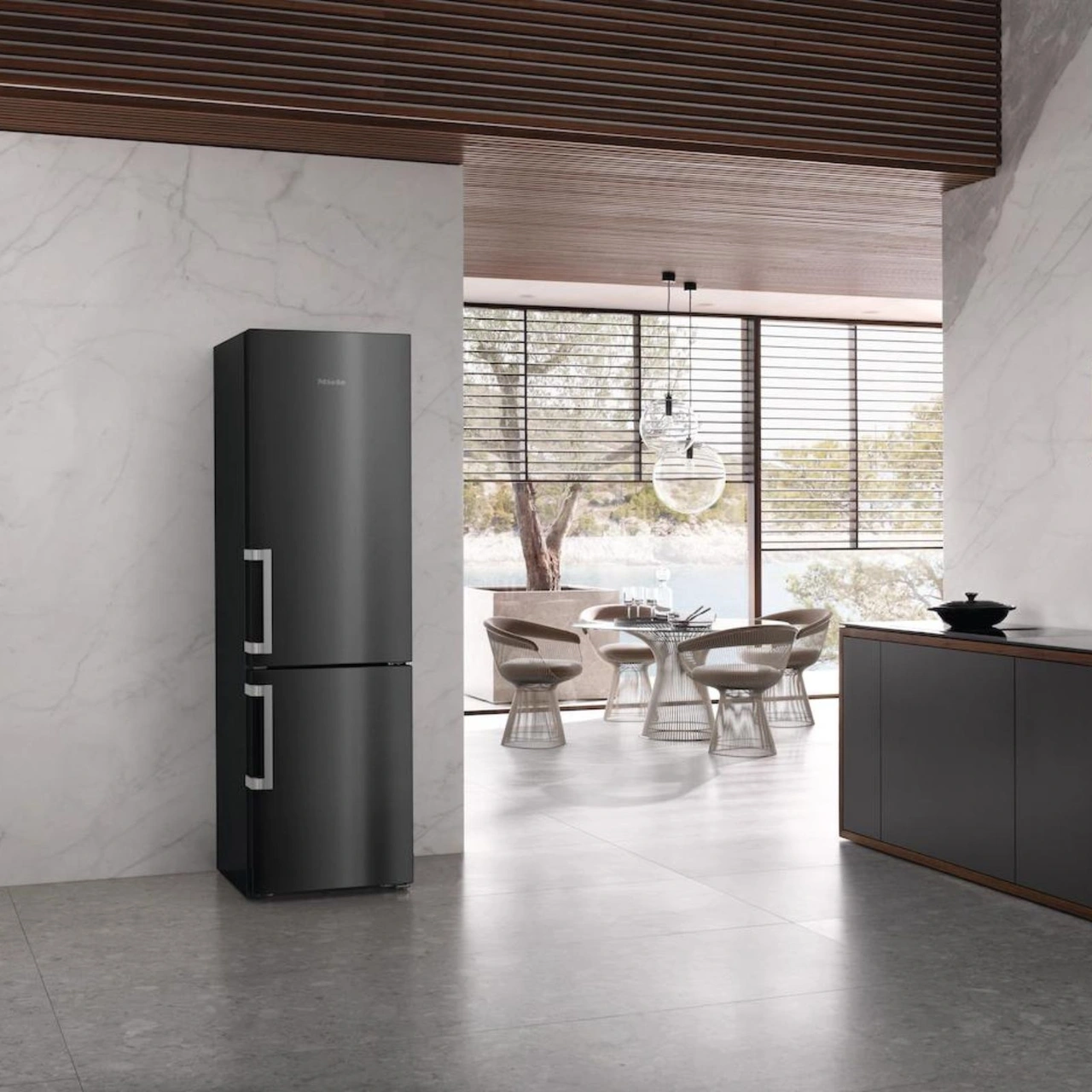 Miele Fristående kyl/frys KFN 4795 CD Blacksteel