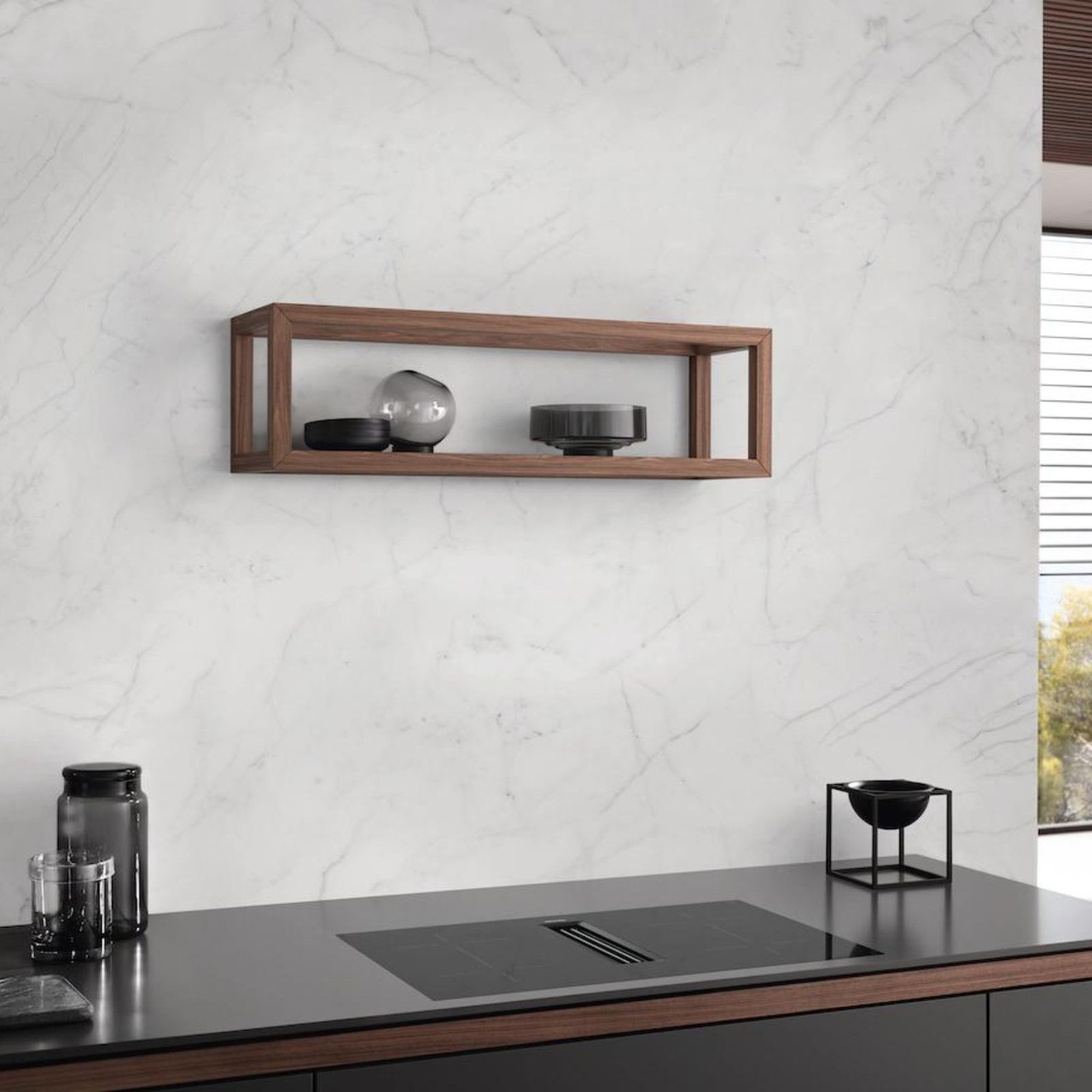 Miele Induktionshäll med fläkt KMDA 7473 FL-U