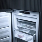 Integrated Freezer FNS7470D