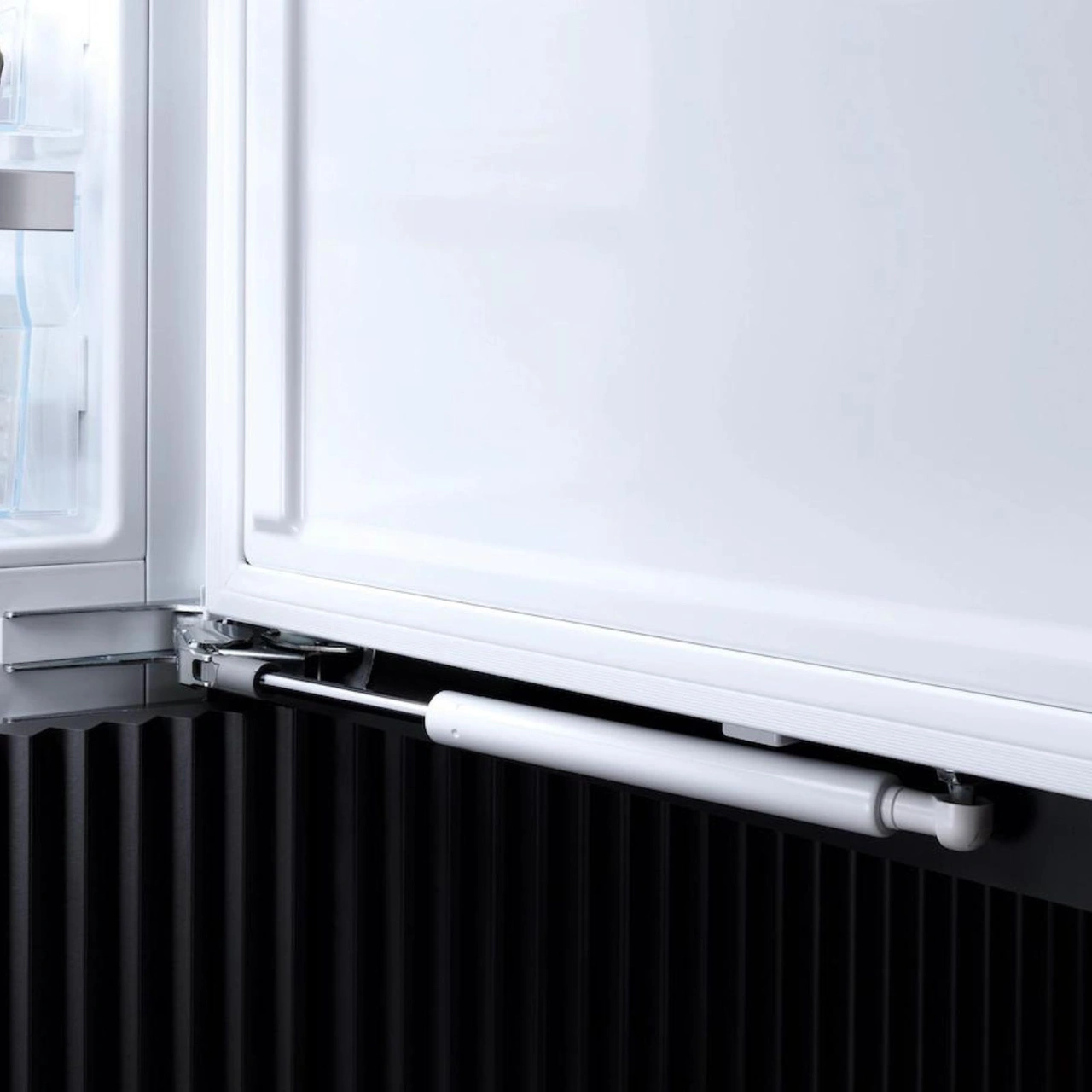 Miele Integrerat frysskåp FNS 7794 D