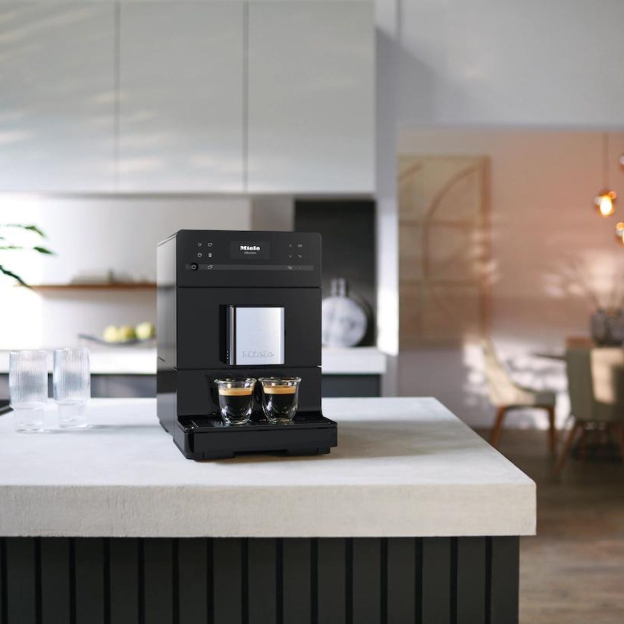 Miele Kaffemaskin CM 5310 Obsidiansvart