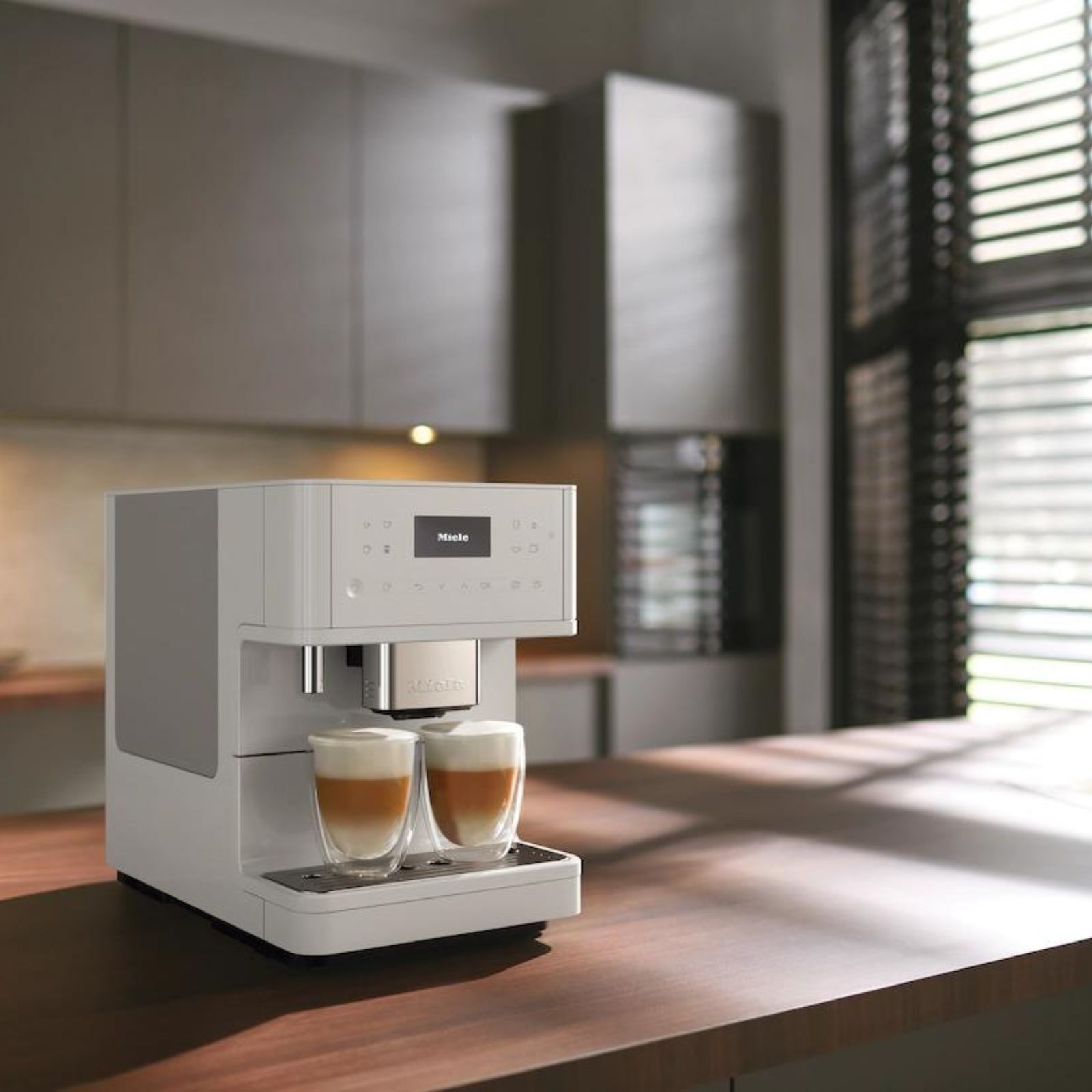 Miele Kaffemaskin CM 6160 Lotusvit