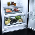 Miele Integrerat kyl/frysskåp KDN 7714 E