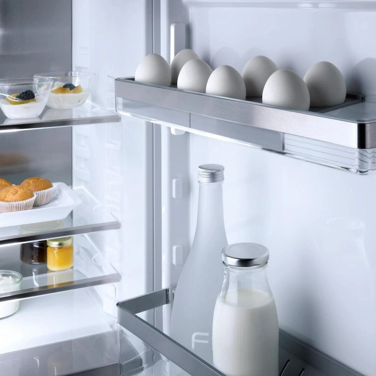 Integrated Refrigerator/Freezer KF7772B