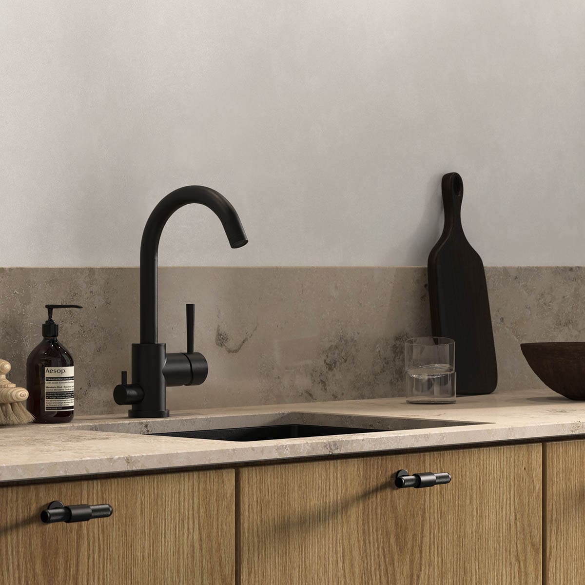 EVO184 Kitchen Faucet Matte Black