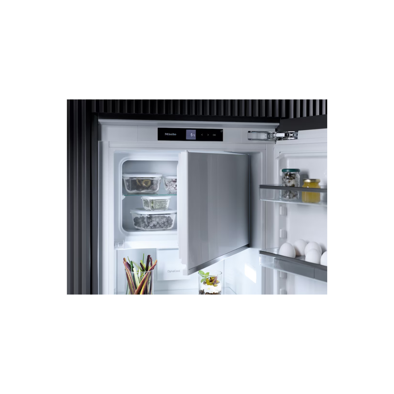 Built-in refrigerator K 7348 C