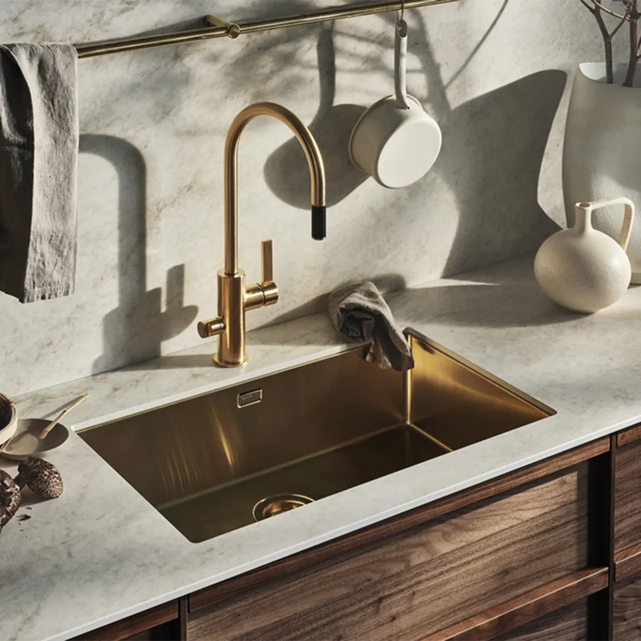 Sink 8040 PVD Brass