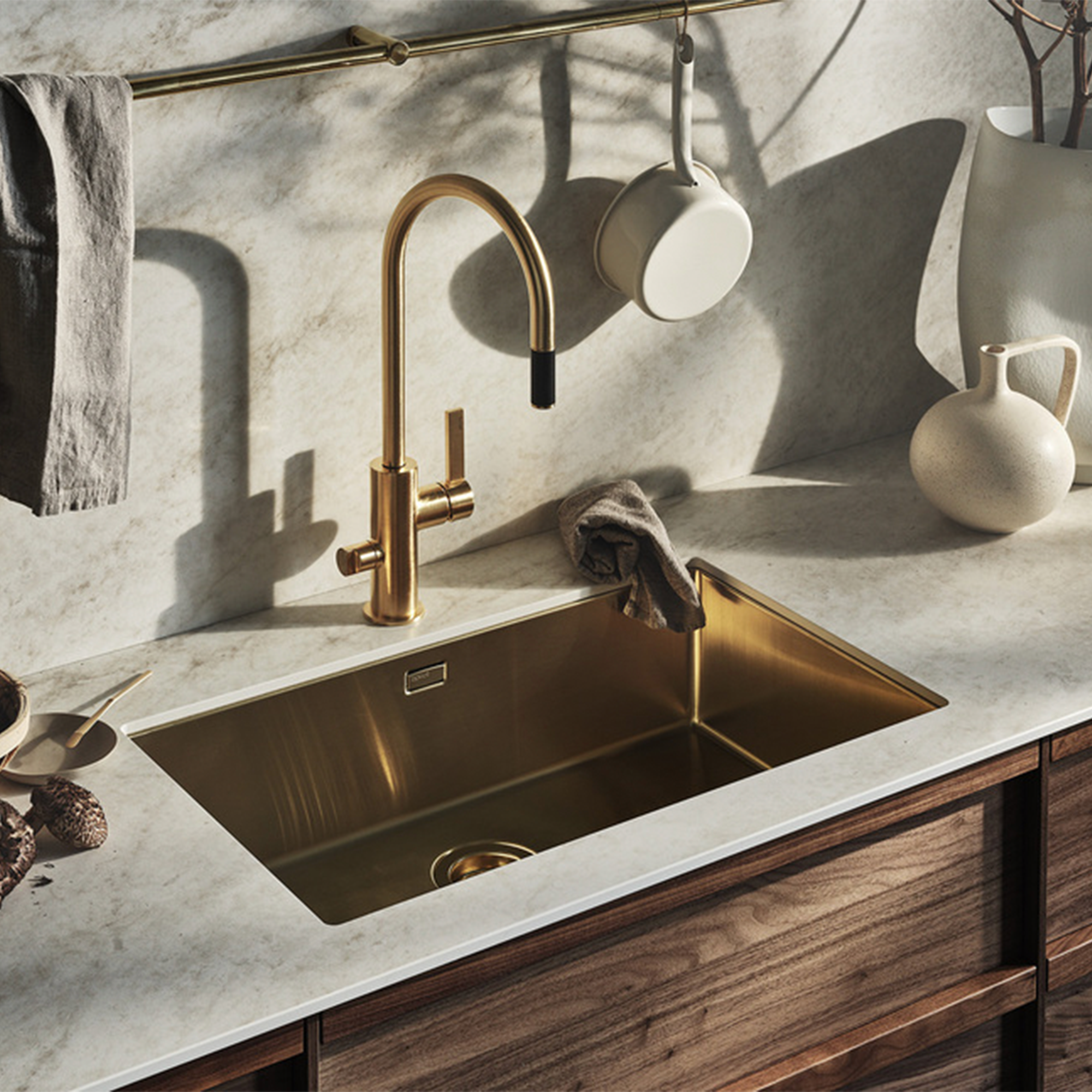 Sink 8040 PVD Brass